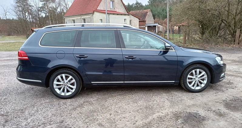 Volkswagen Passat cena 32700 przebieg: 226000, rok produkcji 2011 z Gubin małe 301